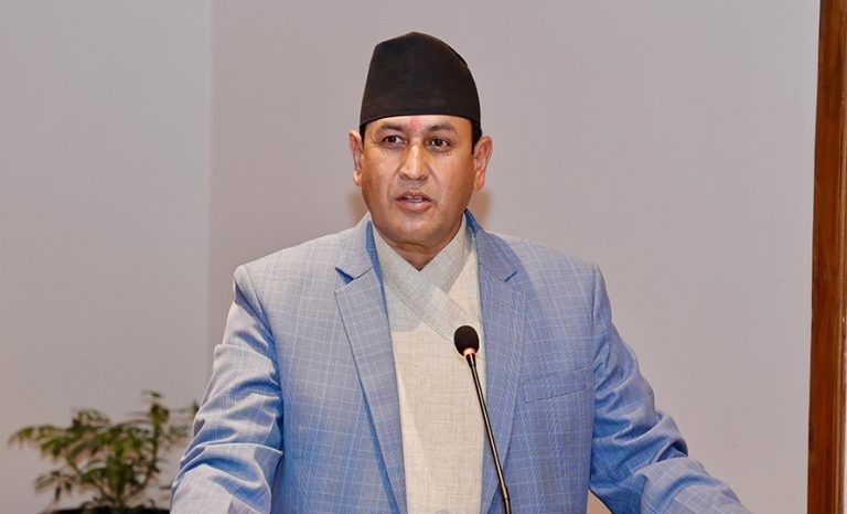 कुलिङ पिरियडको गडबडीमा रामहरि खतिवडा राजनीति र नैतिक जिम्मेवार